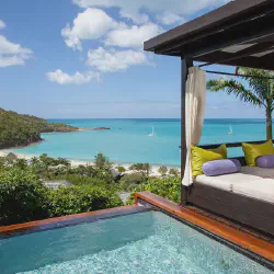 /img/5247-turks-and-caicos-honeymoon.webp